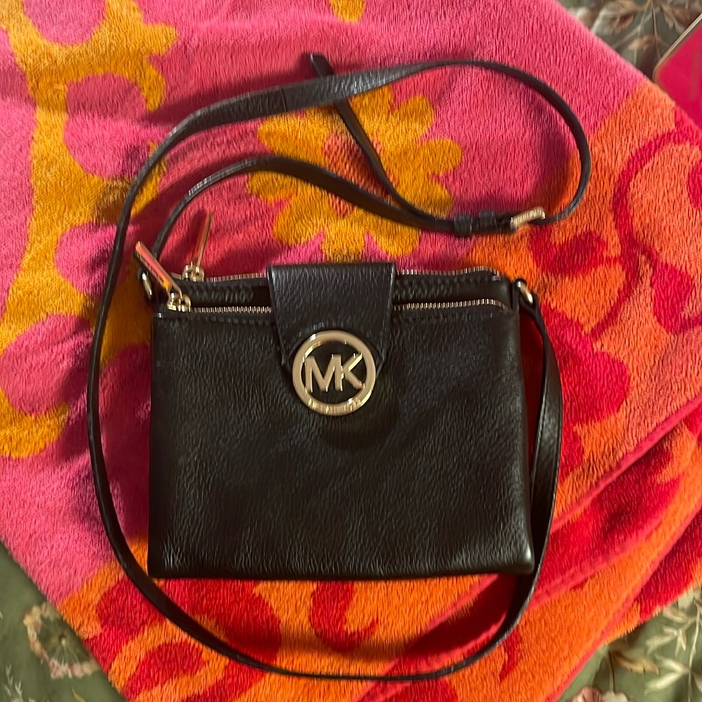Michael Kors Double Zip Crossbody, Black, EUC